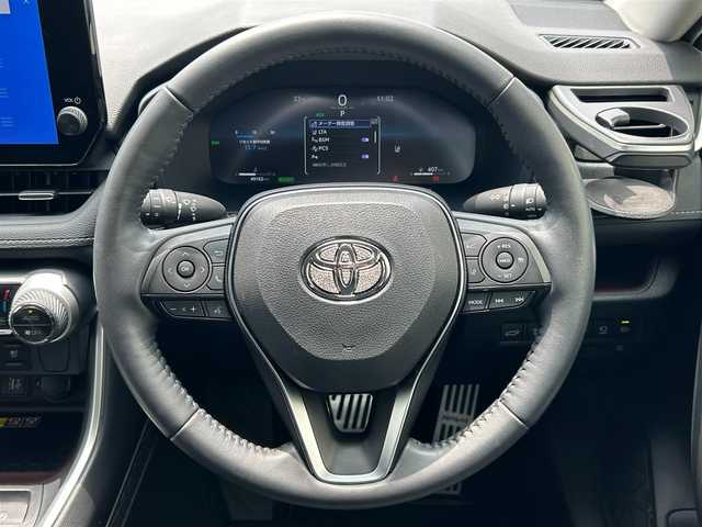 トヨタ ＲＡＶ４ ハイブリットG 滋賀県 2023(令5)年 5万km プラチナホワイトパールマイカ ガソリン（ハイブリッド）/4WD(F4)/CVT/モデリスタエアロ/モデリスタAW20インチ/パノラマムーンルーフ/純正10インチナビ/(AM/FM/BT/USB/フルセグTV)/黒革シート/ドラレコ一体型デジタルインナーミラー/ビルトインETC2.0/パノラミックビューモニター/ブラインドスポットモニター/トヨタセーフティセンス/・プリクラッシュセーフティ/・レーントレーシングアシスト/・オートマチックハイビーム/・レーダークルーズコントロール/コーナーセンサー/電動リアゲート/電動サイドブレーキ/ブレーキホールド/置くだけ充電/シートヒーター/シートベンチレーション/パワーシート/メモリーシート/革巻きステアリング/ステアリングスイッチ/ステアリングヒーター/オートライト/LEDヘッドライト/フロントフォグ/フルオートエアコン/寒冷地仕様/プッシュスタート/スマートキー/純正フロアマット/純正ドアバイザー/電格ウインカーミラー