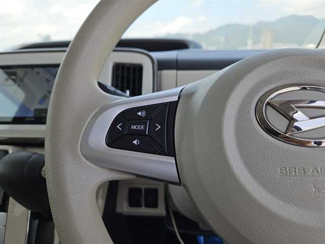 ダイハツ ムーヴ キャンバス G メイクアップ SA Ⅲ 富山県 2018(平30)年 2.9万km ブラックマイカメタリック 〇社外ナビ/〇フルセグTV/〇バックカメラ/〇パノラマモニター/〇パワースライドドア（両側）/〇ETC/〇スマートアシスト3/・衝突回避支援ブレーキ機能/・衝突警報機能/。車線逸脱警報機能/・誤発進抑制制御機能/・先行車発進お知らせ機能/・オートハイビーム/〇LEDヘッドランプ/〇オートライト/〇オートエアコン/〇純正14インチフルホイールキャップ/〇シートヒーター/〇キーフリーシステム/〇禁煙車