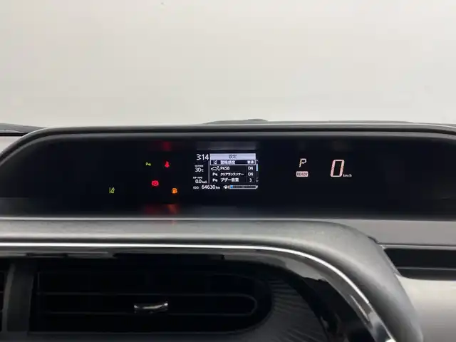 トヨタ アクア クロスオーバー 新潟県 2018(平30)年 6.5万km ブラッキッシュアゲハガラスフレーク 純正メモリナビ【NSZT-W66T】/　フルセグTV/Bluetooth/CD/DVD/衝突被害軽減ブレーキ/レーンキープアシスト/前後コーナーセンサー/ハーフレザーシート/前後ドライブレコーダー/バックモニター/ビルトインETC2.0/LEDヘッドライト/オートマチックハイビーム/オートライト/横滑り防止装置/レザーステアリング/ステアリングスイッチ/禁煙車
