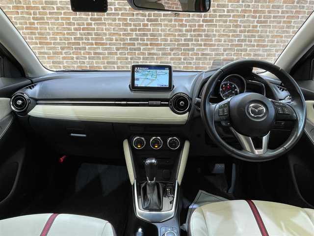 マツダ デミオ XD ツーリング Lパッケージ 秋田県 2015(平27)年 2.8万km ソウルレッドプレミアムメタリック ワンオーナー/４WD/ディーゼルターボ/スマートシティブレーキサポート/クルーズコントロール/ヘッドアップディスプレイ/横滑り防止装置/パドルシフト/アイドリングストップ/純正ナビ/フルセグTV/ステアリングスイッチ/バックカメラ/ETC/ドライブレコーダー/LEDヘッドライト/フォグランプ/純正16インチアルミホイール