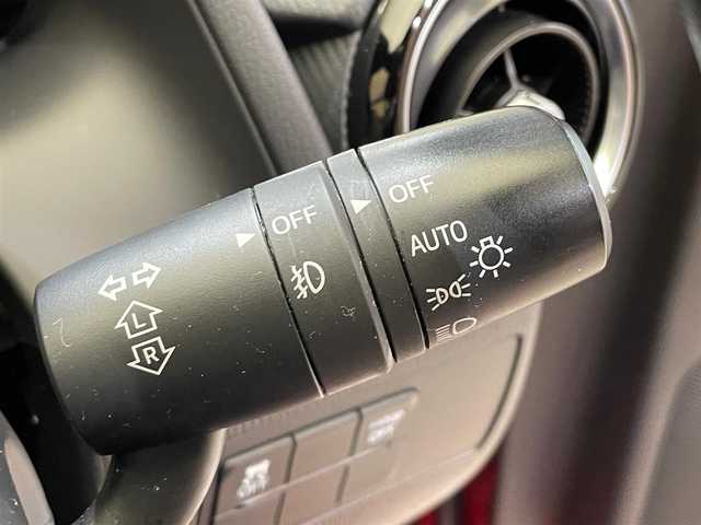 マツダ デミオ XD ツーリング Lパッケージ 秋田県 2015(平27)年 2.8万km ソウルレッドプレミアムメタリック ワンオーナー/４WD/ディーゼルターボ/スマートシティブレーキサポート/クルーズコントロール/ヘッドアップディスプレイ/横滑り防止装置/パドルシフト/アイドリングストップ/純正ナビ/フルセグTV/ステアリングスイッチ/バックカメラ/ETC/ドライブレコーダー/LEDヘッドライト/フォグランプ/純正16インチアルミホイール