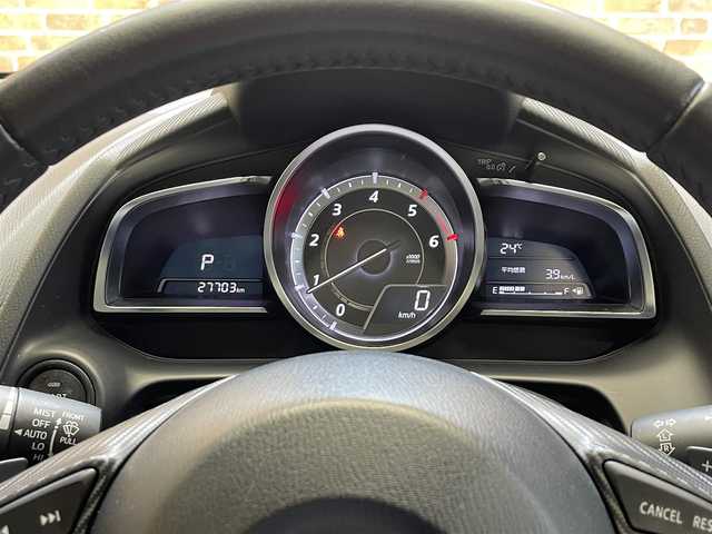 マツダ デミオ XD ツーリング Lパッケージ 秋田県 2015(平27)年 2.8万km ソウルレッドプレミアムメタリック ワンオーナー/４WD/ディーゼルターボ/スマートシティブレーキサポート/クルーズコントロール/ヘッドアップディスプレイ/横滑り防止装置/パドルシフト/アイドリングストップ/純正ナビ/フルセグTV/ステアリングスイッチ/バックカメラ/ETC/ドライブレコーダー/LEDヘッドライト/フォグランプ/純正16インチアルミホイール