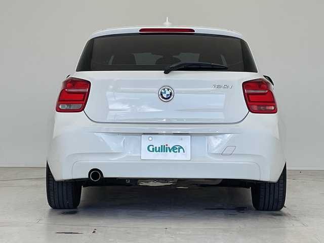 ＢＭＷ １２０ｉ 愛知県 2013(平25)年 5.9万km 白 純正ナビ/スピードリミッター/HIDヘッドライト/ミラー型ETC/ステアリングスイッチ/スマートキー/プッシュスタート
