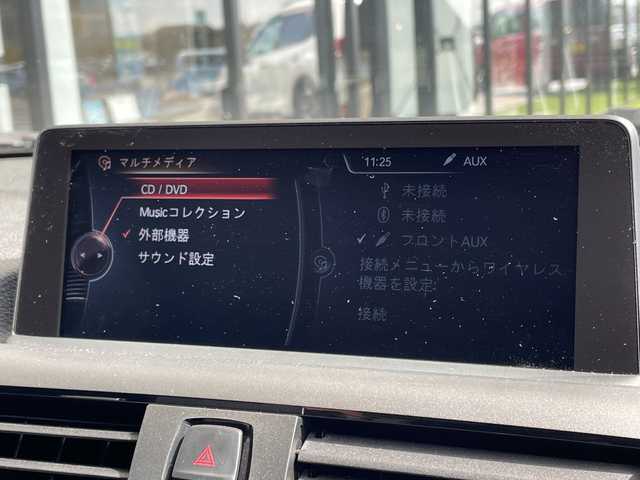 ＢＭＷ １２０ｉ 愛知県 2013(平25)年 5.9万km 白 純正ナビ/スピードリミッター/HIDヘッドライト/ミラー型ETC/ステアリングスイッチ/スマートキー/プッシュスタート