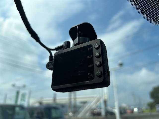 マツダ ＣＸ－３ XD ツーリング 静岡県 2015(平27)年 5.3万km ディープクリスタルブルーマイカ ●純正ナビ/（フルセグ/CD/DVD/AUX/Bluetooth）/●バックモニター/●クルーズコントロール/●衝突軽減ブレーキ/●LED/●オートライト/●革巻きステアリング/●ステアリングスイッチ/●パドルシフト/●電動格納ウインカーミラー/●ETC/●ブラインドスポットモニター/●純正フロアマット/●ドアバイザー/●前後ドライブレコーダー/●BOSEスピーカー/●プッシュスタート/●スマートキ-/●純正18インチアルミホイール/●W+サイド+カーテンSRS+ABS