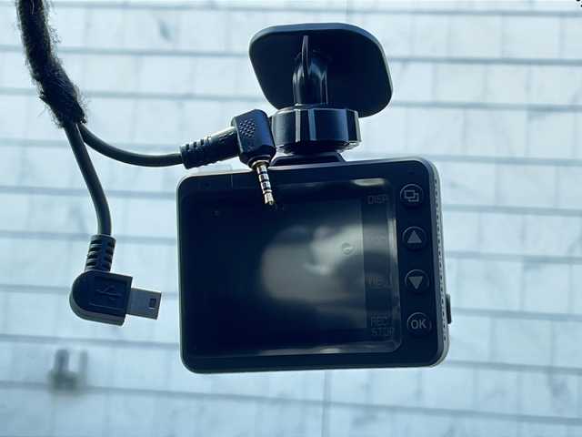 マツダ ＣＸ－３ XD ツーリング 富山県 2015(平27)年 5.3万km ディープクリスタルブルーマイカ ●純正ナビ/（フルセグ/CD/DVD/AUX/Bluetooth）/●バックモニター/●クルーズコントロール/●衝突軽減ブレーキ/●LED/●オートライト/●革巻きステアリング/●ステアリングスイッチ/●パドルシフト/●電動格納ウインカーミラー/●ETC/●ブラインドスポットモニター/●純正フロアマット/●ドアバイザー/●前後ドライブレコーダー/●BOSEスピーカー/●プッシュスタート/●スマートキ-/●純正18インチアルミホイール/●W+サイド+カーテンSRS+ABS