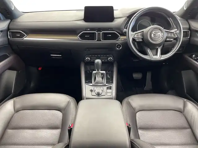 マツダ ＣＸ－５ XD エクスクルーシブモード 新潟県 2020(令2)年 4.2万km マシーングレープレミアムM 4WD/マツダコネクトナビ/　フルセグTV/Bluetooth/CD/DVD/USB/BOSEサウンドシステム/レーダークルーズコントロール/衝突被害軽減ブレーキ/レーンキープアシスト/パワーバックドア/前席パワーシート/D席メモリーシート/レザーシート/前席シートヒーター/前席シートベンチレーション/前後コーナーセンサー/前後ドライブレコーダー/全方位モニター/ETC/ステアリングヒーター/LEDヘッドライト/オートマチックハイビーム/横滑り防止装置/アイドリングストップ/オートライト/レザーステアリング/ステアリングスイッチ