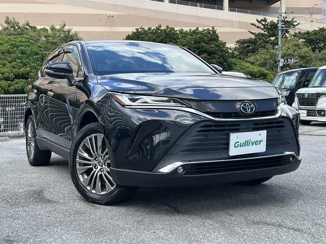 トヨタ ハリアー Z レザーパッケージ 沖縄県 2022(令4)年 2万km プレシャスブラックパール 純正１２インチナビ/（ＡＭ／ＦＭ／ＢＴ）　/ＪＢＬプレミアムサウンドシステム　/フルセグＴＶ　/全方位カメラ　/トヨタセーフティーセンス　/純正１９インチＡＷ　/パワーシート　/ドラレコ　/ＥＴＣ　/スマートキー　/ＵＳＢ/LEDヘッドライト/クルーズコントロール/純正フロアマット/プッシュスタート