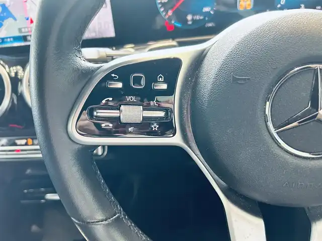 メルセデス・ベンツ Ｍ・ベンツ ＧＬＢ２００ｄ 4マチック 大阪府 2021(令3)年 2.9万km マウンテングレー レーダーセーフティP/ACC/HUD/純正ナビ/TV/360度カメラ/純正18インチAW/LEDヘッドライト/電動リアゲート/ブラインドスポット/ハーフレザー/メモリ付きパワーシート/シートヒーター/クリアランスソナー/ワイヤレス充電/ルーフレール/パドルシフト/ETC/ドラレコ