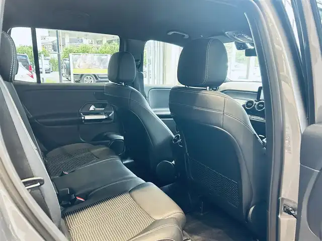 メルセデス・ベンツ Ｍ・ベンツ ＧＬＢ２００ｄ 4マチック 大阪府 2021(令3)年 2.9万km マウンテングレー レーダーセーフティP/ACC/HUD/純正ナビ/TV/360度カメラ/純正18インチAW/LEDヘッドライト/電動リアゲート/ブラインドスポット/ハーフレザー/メモリ付きパワーシート/シートヒーター/クリアランスソナー/ワイヤレス充電/ルーフレール/パドルシフト/ETC/ドラレコ