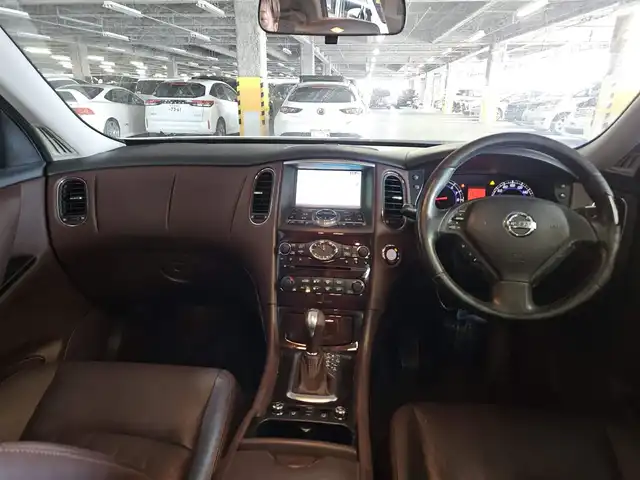 日産 スカイライン クロスオーバー 370GT Type P 群馬県 2009(平21)年 7.8万km クリスタルホワイトパール サンルーフ/純正ナビ/フルセグTV/アラウンドビューモニター/ビルトインETC/横滑り防止装置/HIDヘッドランプ/オートライト/ブラウン革シートセット/オートエアコン/前席パワーシート/シートヒーター/運転席ポジションメモリー/ルーフレール/純正18インチアルミホイール/スマートキー/プッシュエンジンスターター/禁煙車