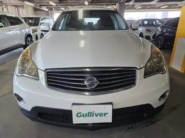日産 スカイライン クロスオーバー 370GT Type P 群馬県 2009(平21)年 7.8万km クリスタルホワイトパール サンルーフ/純正ナビ/フルセグTV/アラウンドビューモニター/ビルトインETC/横滑り防止装置/HIDヘッドランプ/オートライト/ブラウン革シートセット/オートエアコン/前席パワーシート/シートヒーター/運転席ポジションメモリー/ルーフレール/純正18インチアルミホイール/スマートキー/プッシュエンジンスターター/禁煙車
