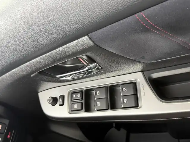 スバル ＷＲＸ ＳＴＩ STI 愛知県 2017(平29)年 2.5万km WRブルーパール 純正OPナビ/（Bluetooth/フルセグTV/CD/AM/FM）/バックカメラ/純正RECAROハーフレザーシート/WORKエモーションAW/ETC/ドラレコ/フジツボマフラー/4WD/オートライト/スマートキー/プッシュスタート/ターボ車/純正フロアマット/スペアキー