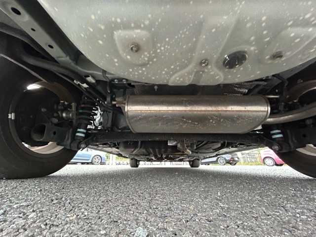 トヨタ シエンタ Z 千葉県 2022(令4)年 1.4万km ホワイトパールクリスタルシャイン メーカーディスプレイオーディオナビ/フルセグTV/CD/DVD/Bluetooth/ETC/前後ドライブレコーダー/前後コーナーセンサー/パノラミックビューモニター/レダークルーズコントロール/両側パワースライドドア/プリクラッシュセーフティ/プロアクティブドライビングアシスト/レーントレーシングアシスト/レーンディパーチャーアラート/ロードサインアシスト/ブラインドスポットモニター/パーキングサポートブレーキ/オートマチックハイビーム/ウィンカーミラー/プッシュスタート/スマートキー/スペアキー１本/LEDヘッドライト/純正アルミホイール/保証書