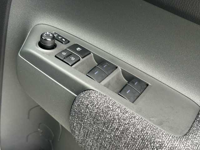 トヨタ シエンタ Z 千葉県 2022(令4)年 1.4万km ホワイトパールクリスタルシャイン メーカーディスプレイオーディオナビ/フルセグTV/CD/DVD/Bluetooth/ETC/前後ドライブレコーダー/前後コーナーセンサー/パノラミックビューモニター/レダークルーズコントロール/両側パワースライドドア/プリクラッシュセーフティ/プロアクティブドライビングアシスト/レーントレーシングアシスト/レーンディパーチャーアラート/ロードサインアシスト/ブラインドスポットモニター/パーキングサポートブレーキ/オートマチックハイビーム/ウィンカーミラー/プッシュスタート/スマートキー/スペアキー１本/LEDヘッドライト/純正アルミホイール/保証書