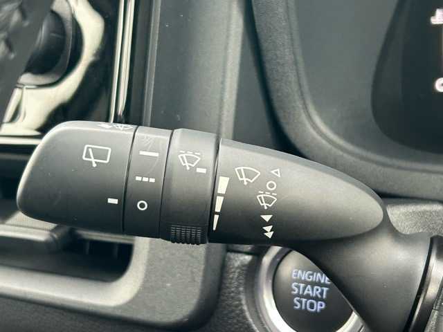 トヨタ シエンタ Z 千葉県 2022(令4)年 1.4万km ホワイトパールクリスタルシャイン メーカーディスプレイオーディオナビ/フルセグTV/CD/DVD/Bluetooth/ETC/前後ドライブレコーダー/前後コーナーセンサー/パノラミックビューモニター/レダークルーズコントロール/両側パワースライドドア/プリクラッシュセーフティ/プロアクティブドライビングアシスト/レーントレーシングアシスト/レーンディパーチャーアラート/ロードサインアシスト/ブラインドスポットモニター/パーキングサポートブレーキ/オートマチックハイビーム/ウィンカーミラー/プッシュスタート/スマートキー/スペアキー１本/LEDヘッドライト/純正アルミホイール/保証書