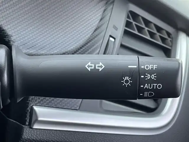 ホンダ ジェイド ハイブリッド 島根県 2015(平27)年 3.8万km ホワイトオーキッドパール 登録時走行距離　37439km/取扱説明書（車両・ナビ）/純正ナビ/(Bluetooth/ワンセグテレビ/AM/FM/USB/CD/DVD)/ホンダセンシング/レーダークルーズコントロール/レーンキープアシスト/横滑り防止装置/衝突軽減ブレーキ/LEDヘッドライト/純正フロアマット/ビルドインETC/純正１６インチAW/禁煙車