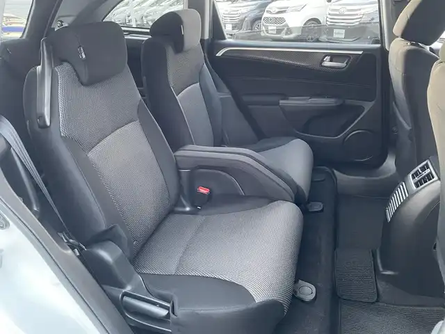 ホンダ ジェイド ハイブリッド 島根県 2015(平27)年 3.8万km ホワイトオーキッドパール 登録時走行距離　37439km/取扱説明書（車両・ナビ）/純正ナビ/(Bluetooth/ワンセグテレビ/AM/FM/USB/CD/DVD)/ホンダセンシング/レーダークルーズコントロール/レーンキープアシスト/横滑り防止装置/衝突軽減ブレーキ/LEDヘッドライト/純正フロアマット/ビルドインETC/純正１６インチAW/禁煙車