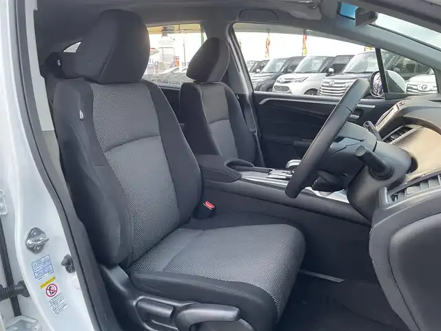 ホンダ ジェイド ハイブリッド 島根県 2015(平27)年 3.8万km ホワイトオーキッドパール 登録時走行距離　37439km/取扱説明書（車両・ナビ）/純正ナビ/(Bluetooth/ワンセグテレビ/AM/FM/USB/CD/DVD)/ホンダセンシング/レーダークルーズコントロール/レーンキープアシスト/横滑り防止装置/衝突軽減ブレーキ/LEDヘッドライト/純正フロアマット/ビルドインETC/純正１６インチAW/禁煙車