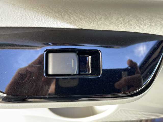 日産 デイズ ボレロ 三重県 2023(令5)年 2.8万km アッシュブラウンM 禁煙/純正9インチナビ/全方位カメラ/アラウンドビューモニター/前後ドラレコ/ETC/USB給電/前後クリアランスソナー/プリクラッシュ/オートライト/革巻きステア/ステアスイッチ/電動格納ミラー