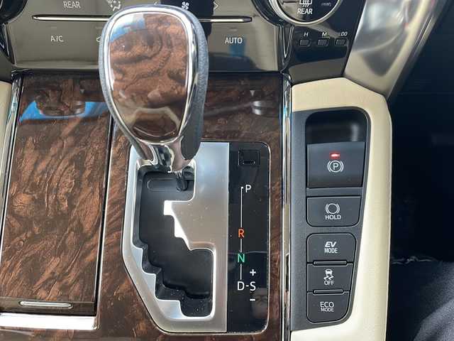 トヨタ アルファードハイブリット G 道北・旭川 2020(令2)年 2.9万km ホワイトパールクリスタルシャイン /4WD//禁煙車//ワンオーナー//純正ディスプレイオーディオナビ機能付//BT/USB//バックカメラ//トヨタセーフティセンス//PCS/ACC/LTA/BSM/RCTA/PKSB/RSA//クリアランスソナー//デジタルインナーミラー//１５００W//両側パワースライドドア//パワーバックドア//オートハイビーム//オートライト//3眼LEDヘッドライト//フォグライト//ベージュ合皮シート//運転席メモリシート//パワーシート//シートヒーター//エアシート//ビルトインETC2.0//ドライブレコーダー//GPSレーダー//オートリトラミラー//オートワイパー//サンシェード//純正フロアマット//ドアバイザー