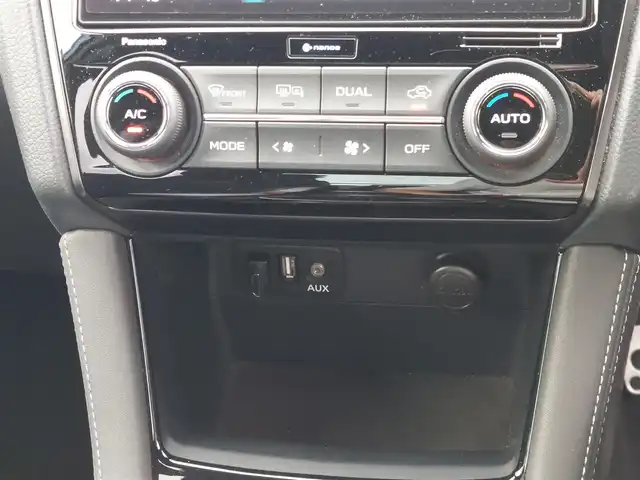 スバル ＷＲＸ ＳＴＩ EJ20 Final edition full package 東京都 2020(令2)年 2.8万km WRブルーパール 555台限定車/ワンオーナー/フルパッケージ/STIスタイルパッケージ/・STIフルエアロ/・STI フレキシブルパーツ 3点/・特典STI Performanceエンブレム/STi4本出しマフラー/STiタワーバー/RECAROハーフレザーシート/純正8インチナビ/フルセグTV/バック＆左サイド＆フロントカメラ/ETC/ドライブレコーダー/ブラインドスポットモニター/プッシュスタート/パワーシート/シートヒーター/LEDヘッドライト/オートライト/19インチ純正アルミホイール/スマートキー