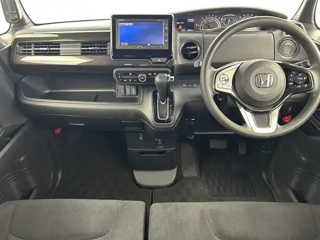 ホンダ Ｎ ＢＯＸ G L ホンダセンシング 千葉県 2018(平30)年 4.6万km ルナシルバーM 禁煙車/純正メモリナビ/　CD/Bluetooth/片側パワースライドドア/ホンダセンシング/●衝突軽減ブレーキ〈CMBS〉/●誤発進抑制機能/●後方誤発進抑制機能/●歩行者事故低減ステアリング/●路外逸脱抑制機能/●ACC〈アダプティブ・クルーズ・コントロール〉/●LKAS〈車線維持支援システム〉/●オートハイビーム/●先行車発進お知らせ機能/●標識認識機能/ビルトインETC/スマートキー&プッシュスタート/LEDヘッドライト/フォグライト/純正14インチアルミホイール