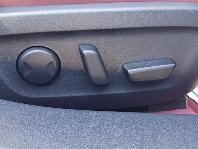 マツダ マツダ３ファストバック 20S 100周年特別記念車 宮崎県 2021(令3)年 4.4万km ソウルレッドクリスタルM 純正8.8型ナビ/フルセグTV/BOSEサウンドシステム/360度ビューモニター/ビルトインETC/レーダークルーズコントロール/前後パーキングセンサー/衝突被害軽減ブレーキ/車線逸脱防止支援システム/ブラインドスポットモニタリング/AT誤発進抑制/交通標識認識/ヘッドアップディスプレイ/LEDヘッドランプ/革巻きステアリング/ステアリングヒーター/パドルシフト/レッド革シート/前席シートヒーター/運転席パワーシート/純正18インチアルミホイール/スマートキー/プッシュエンジンスタート/禁煙車