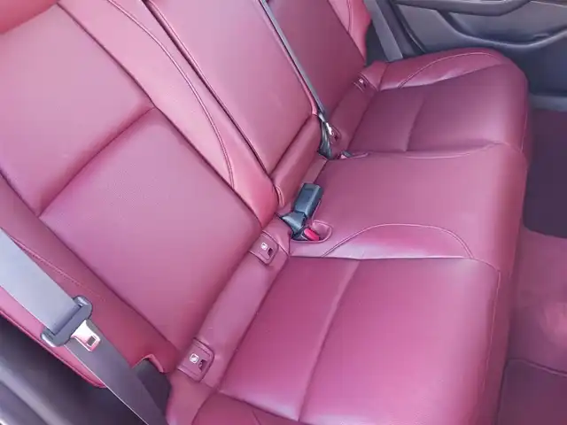 マツダ マツダ３ファストバック 20S 100周年特別記念車 宮崎県 2021(令3)年 4.4万km ソウルレッドクリスタルM 純正8.8型ナビ/フルセグTV/BOSEサウンドシステム/360度ビューモニター/ビルトインETC/レーダークルーズコントロール/前後パーキングセンサー/衝突被害軽減ブレーキ/車線逸脱防止支援システム/ブラインドスポットモニタリング/AT誤発進抑制/交通標識認識/ヘッドアップディスプレイ/LEDヘッドランプ/革巻きステアリング/ステアリングヒーター/パドルシフト/レッド革シート/前席シートヒーター/運転席パワーシート/純正18インチアルミホイール/スマートキー/プッシュエンジンスタート/禁煙車