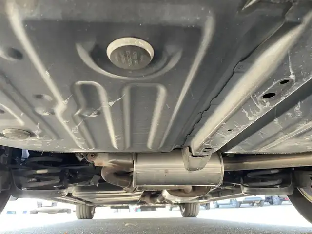 トヨタ ヴォクシー ZS 煌 宮城県 2015(平27)年 14.4万km ブラック (株)IDOMが運営する【じしゃロン仙台店】の自社ローン専用車両になりますこちらは現金またはオートローンご利用時の価格です。自社ローンご希望の方は別途その旨お申付け下さい/両側パワースライドドア/メモリナビ/後席モニター/フルセグ/Bluetooth/バックカメラ/CD/DVD/ビルトインETC/前後ドラレコ/ASSURAレーダー/LEDヘッドライト/純正16インチAW