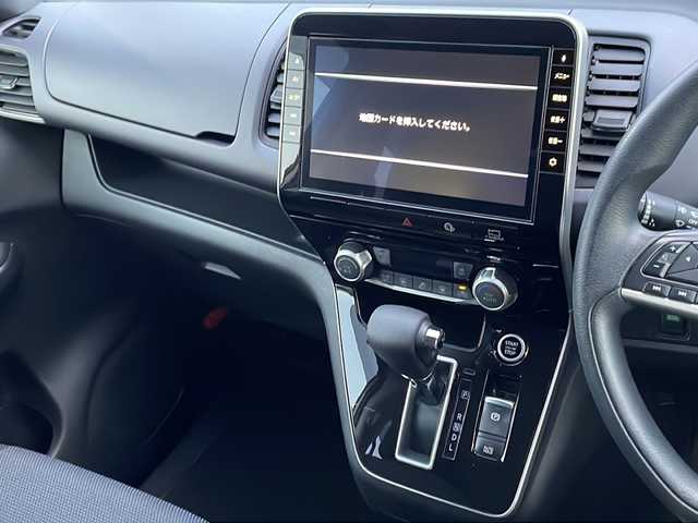 日産 セレナ X V 岩手県 2019(令1)年 7.6万km カシミヤグレージュ プロパイロット　純正9型ナビ　全周囲カメラ　Bluetooth　DVD再生　クルーズコントロール　両側パワースライドドア　オートライト/ハイビーム　コーナーセンサー　Fフォグ　ドラレコ　スマートキー