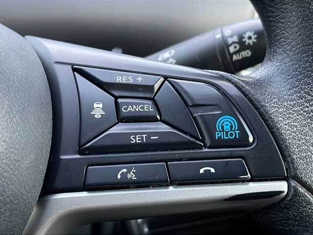 日産 セレナ X V 岩手県 2019(令1)年 7.6万km カシミヤグレージュ プロパイロット　純正9型ナビ　全周囲カメラ　Bluetooth　DVD再生　クルーズコントロール　両側パワースライドドア　オートライト/ハイビーム　コーナーセンサー　Fフォグ　ドラレコ　スマートキー