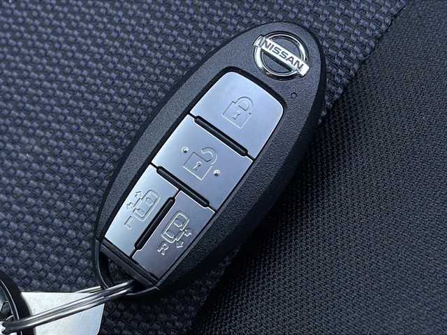 日産 セレナ X V 岩手県 2019(令1)年 7.6万km カシミヤグレージュ プロパイロット　純正9型ナビ　全周囲カメラ　Bluetooth　DVD再生　クルーズコントロール　両側パワースライドドア　オートライト/ハイビーム　コーナーセンサー　Fフォグ　ドラレコ　スマートキー