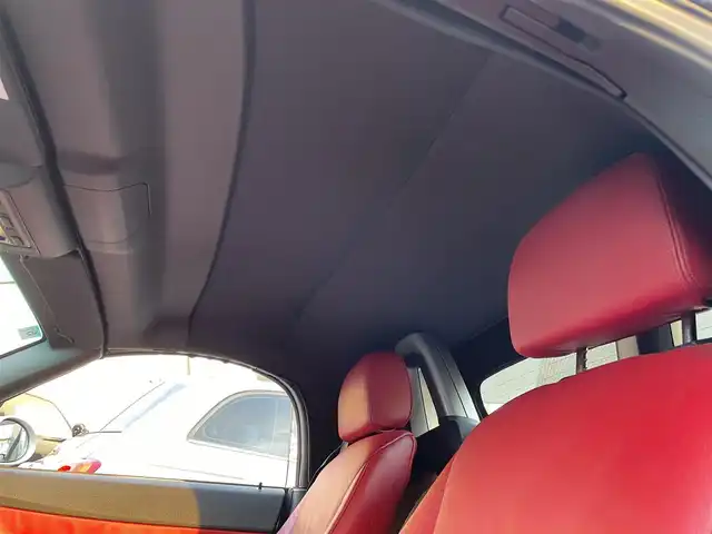 ＢＭＷ Ｚ４ ロードスター 2．5i 和歌山県 2006(平18)年 2.6万km チタンシルバーM 赤レザーシート/前席シートヒーター/HIDヘッドライト/社外フロントリップスポイラー/社外18インチアルミホイール/社外マフラー/ETC