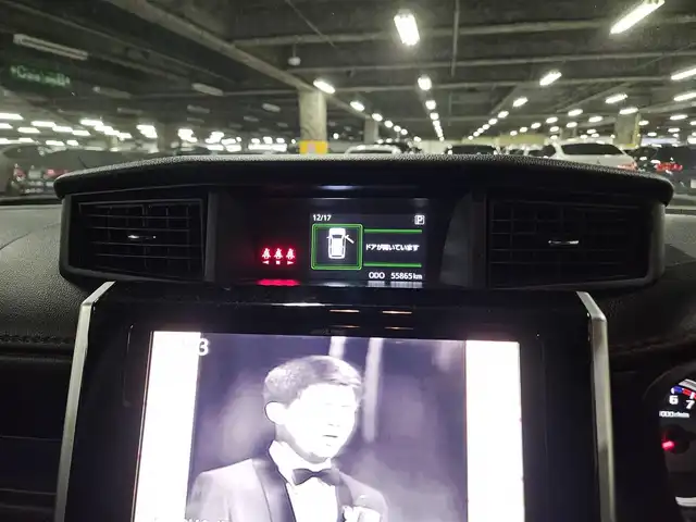 ダイハツ トール カスタムG SAⅡ 兵庫県 2017(平29)年 5.6万km レーザーブルークリスタルシャイン コンフォートパック/パノラマモニター/4WD/アルパインナビ/フルセグTV/両側パワースライドドア/ビルトインETC/クルーズコントロール/スマートアシストII/・衝突被害軽減ブレーキ/・車線逸脱警報/・誤発進抑制機能/LEDヘッドランプ/革巻きステアリング/ステアリングスイッチ/前席シートヒーター/純正14インチアルミホイール/スマートキー/プッシュエンジンスタート/禁煙車