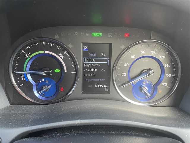 トヨタ アルファードハイブリット S タイプゴールドⅡ 静岡県 2021(令3)年 6.1万km ホワイトパールクリスタルシャイン ワンオーナー/4WD/トヨタセーフティセンス/・プリクラッシュセーフティ/・レーダークルーズコントロール/・レーンディパーチャーアラート/・オートハイビーム/ブラインドスポットモニタリング/前後クリアランスソナー/純正メモリナビ/　 AM/FM/BT/TV/バックカメラ/両側パワースライドドア/パワーバックドア/ハーフレザーシート/オットマン/LEDオートライト/フォグランプ/純正17インチアルミホイール/アイドリングストップ/100V電源/ステアリングスイッチ/デジタルインナーミラー/スマートキー/ビルトインETC2.0