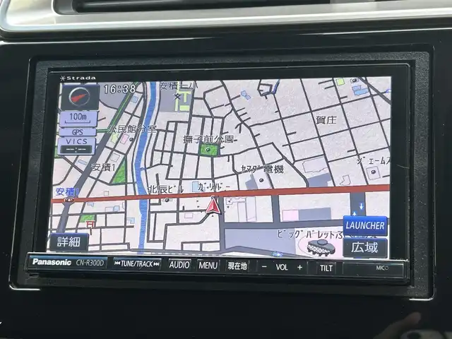 ホンダ フィット 13G Fパッケージ 福島県 2015(平27)年 5.7万km プレミアムホワイトパール 社外ナビゲーション/型番：CN-R300D/【CD/DVD/SD/BT/TV】/バックカメラ/ビルトインETC/アイドリングストップ/純正フロアマット/ドアバイザー