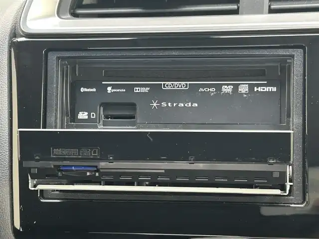 ホンダ フィット 13G Fパッケージ 福島県 2015(平27)年 5.7万km プレミアムホワイトパール 社外ナビゲーション/型番：CN-R300D/【CD/DVD/SD/BT/TV】/バックカメラ/ビルトインETC/アイドリングストップ/純正フロアマット/ドアバイザー