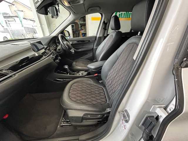 ＢＭＷ Ｘ１ xDrive 18d xライン 宮城県 2018(平30)年 9.7万km ミネラルホワイト ワンオーナー/4WD/ルーフレール/メーカーHDDナビ/バックカメラ/パワーバックドア/シートヒーター/純正アルミ夏タイヤR18/社外アルミ冬タイヤR17/純正フロアマット/ETC/ドライブレコーダー/コーナーセンサー/ダブル・サイドエアバッグ/パーキングアシスト/レーンアシスト/プッシュスタート/取扱説明書/保証書