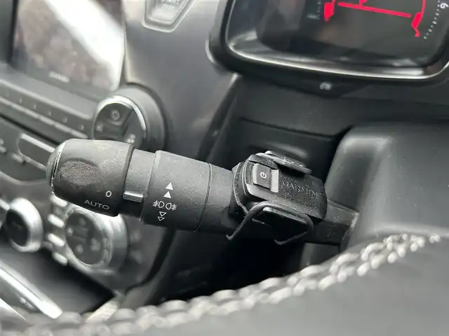 シトロエン ＤＳ５ ホワイトメロディ 島根県 2015(平27)年 8.7万km ブランナクレ 純正オーディオ/（Ｂｌｕｅｔｏｏｔｈ/ＣＤ/ＡＵＸ/AM・FMラジオ）/ＥＴＣ/バックカメラ/レザーシート/前後コーナーセンサー/コックピットルーフ/パワーシート/温度調整機能付きシートヒーター/自動防眩ミラー/ヘッドアップディスプレイ/アクティブランバーサポート