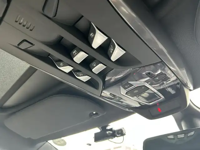 シトロエン ＤＳ５ ホワイトメロディ 島根県 2015(平27)年 8.7万km ブランナクレ 純正オーディオ/（Ｂｌｕｅｔｏｏｔｈ/ＣＤ/ＡＵＸ/AM・FMラジオ）/ＥＴＣ/バックカメラ/レザーシート/前後コーナーセンサー/コックピットルーフ/パワーシート/温度調整機能付きシートヒーター/自動防眩ミラー/ヘッドアップディスプレイ/アクティブランバーサポート