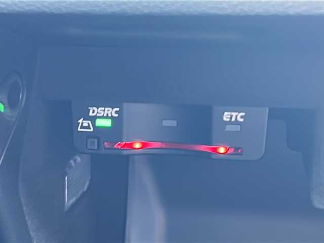 アウディ Ａ３ スポーツバック 1．4 TFSI 愛知県 2017(平29)年 9.6万km コスモスブルーM 純正ナビ/フルセグTV・CD・DVD・Bluetooth・SD/バックカメラ/クルーズコントロール/パークトロニック/2.0ETC/スマートキー/プッシュスタート/ステアリングスイッチ/電動格納ミラー/アイドリングストップ/ドライバーアシスト/ISOFIX/横滑り防止装置/純正フロアマット/保証書/取扱説明書/スペアキー