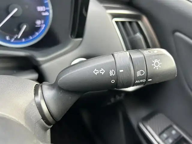 トヨタ クラウン ハイブリッド RS 島根県 2021(令3)年 9.3万km プレシャスホワイトパール 後期型/純正ナビ/CD/DVD/DTV/Bluetooth/バックカメラ/レーダークルーズコントロール/LEDオートライト/オートハイビーム/クリアランスソナー /BSM/ハーフレザー調シート/シートヒーター /パワーシート/ステアリングスイッチ/スマートキー/プッシュスタート /純正フロアマット/ドアバイザー/ビルトインETC