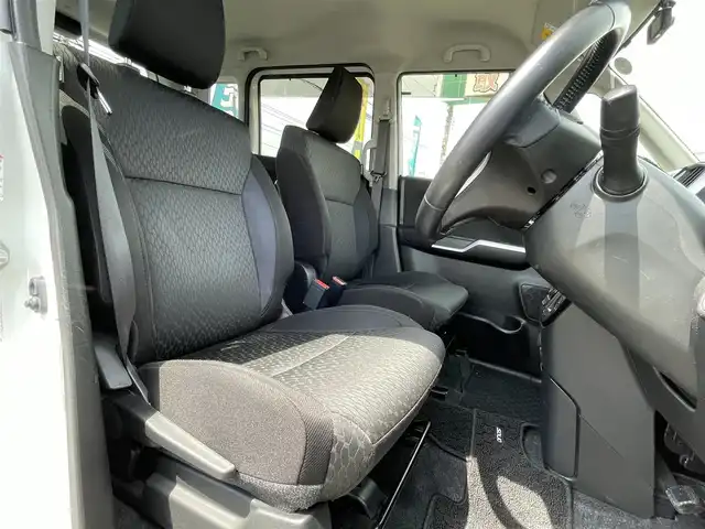 スズキ ソリオ 長野県 2017(平29)年 2.9万km ピュアホワイトP 純正ナビ（FM/AM、CD、DVD、BT、USB）/バックカメラ/フルセグテレビ/アイドリングストップ/クルーズコントロール追従無/運転席シートヒーター/前後ドライブレコーダー/レーンキープアシスト/衝突軽減システム/横滑り防止装置/片側パワースライド/純正フロアマット/ダブルサイドエアバック/後部座席サンシェード/キセノンヘッドライト/フォグランプ/ドアバイザー/スペアキー（１本）/純正サマータイヤ積み込み/保証書、取扱説明書