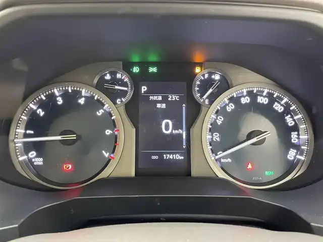 トヨタ ランドクルーザー プラド TX Lパッケージ 愛知県 2022(令4)年 1.8万km アティチュードブラックマイカ メーカー9型ＤＡナビ/ETC2.0/全方位カメラ/ベージュ内装/本革シート/パワーシート/7人乗り/サンルーフ/ルーフレール/19インチアルミホイール/スペアタイヤ/BSM/レーダークルーズコントロール/禁煙車