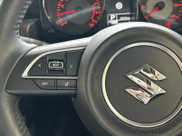 スズキ ジムニー XC 宮城県 2023(令5)年 1.3万km シフォンアイボリーM ワンオーナー/４WD/クルーズコントロール/車線逸脱警報システム/衝突被害軽減装置/ヒルディセントコントロール/ミラーヒーター/シートヒーター/ヘッドライトウォッシャー/オートライト/LEDライト/ETC/保証書/サマータイヤ純正AW（１７５/80R16）５ｍｍ