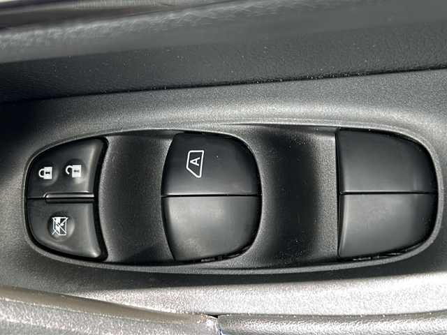 日産 エクストレイル ハイブリッド オーテック iパッケージ 千葉県 2020(令2)年 3.1万km ブリリアントホワイトパール １０型ナビＭＭ５１９Ｄ－Ｌ　全方位カメラ　プロパイロット　黒革シート　全席シートヒーター　電動リアドア　スマートルームミラー　１９インチＡＷ　前後ソナー　ＬＥＤライト　オートライト　スマートキー