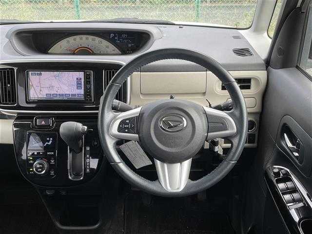 ダイハツ ムーヴ キャンバス X メイクアップ SA Ⅲ 埼玉県 2018(平30)年 11.7万km パールホワイトⅢ/スムースグレーマイカメタリック 2トーン (株)IDOMが運営する【じしゃロン鳩ヶ谷店】の自社ローン対象車両になります。こちらは現金ご利用時の価格です。自社ローンご希望の方は別途その旨お申付け下さい。/登録時122182km/両側スライドドア/純正SDナビ（NMZK-W68D）/  AM/FM/CD/DVD/MSV(SD)/BT/フルセグTV/バックカメラ/ETC/スマートアシスト3/　衝突回避支援ブレーキ機能/　車線逸脱警報機能/　誤発信抑制機能/　先行車発進お知らせ機能/　オートハイビーム/プッシュスタート/スマートキーx2/LEDヘッドライト/　オートライト/フォグランプ/後席ロールサンシェード/電動格納ミラー/ドアバイザー/純正フロアマット/取扱説明書