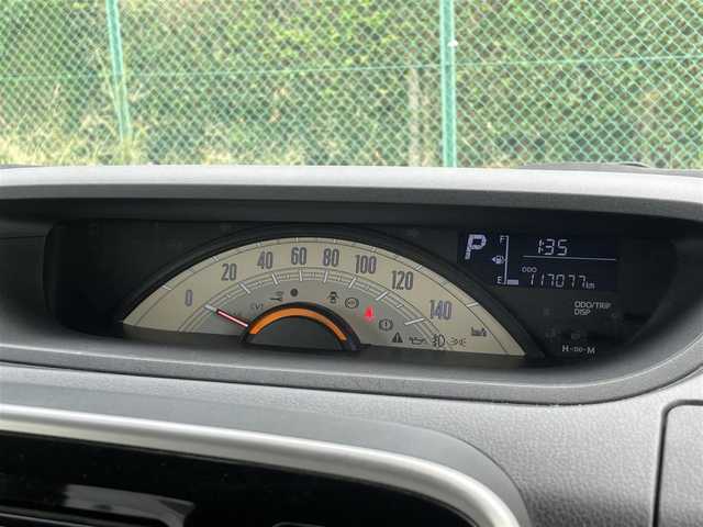 ダイハツ ムーヴ キャンバス X メイクアップ SA Ⅲ 埼玉県 2018(平30)年 11.7万km パールホワイトⅢ/スムースグレーマイカメタリック 2トーン (株)IDOMが運営する【じしゃロン鳩ヶ谷店】の自社ローン対象車両になります。こちらは現金ご利用時の価格です。自社ローンご希望の方は別途その旨お申付け下さい。/登録時122182km/両側スライドドア/純正SDナビ（NMZK-W68D）/  AM/FM/CD/DVD/MSV(SD)/BT/フルセグTV/バックカメラ/ETC/スマートアシスト3/　衝突回避支援ブレーキ機能/　車線逸脱警報機能/　誤発信抑制機能/　先行車発進お知らせ機能/　オートハイビーム/プッシュスタート/スマートキーx2/LEDヘッドライト/　オートライト/フォグランプ/後席ロールサンシェード/電動格納ミラー/ドアバイザー/純正フロアマット/取扱説明書