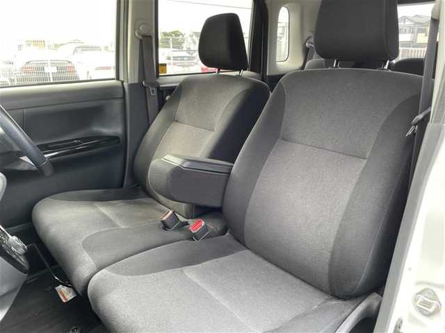 ダイハツ ムーヴ キャンバス X メイクアップ SA Ⅲ 埼玉県 2018(平30)年 11.7万km パールホワイトⅢ/スムースグレーマイカメタリック 2トーン (株)IDOMが運営する【じしゃロン鳩ヶ谷店】の自社ローン対象車両になります。こちらは現金ご利用時の価格です。自社ローンご希望の方は別途その旨お申付け下さい。/登録時122182km/両側スライドドア/純正SDナビ（NMZK-W68D）/  AM/FM/CD/DVD/MSV(SD)/BT/フルセグTV/バックカメラ/ETC/スマートアシスト3/　衝突回避支援ブレーキ機能/　車線逸脱警報機能/　誤発信抑制機能/　先行車発進お知らせ機能/　オートハイビーム/プッシュスタート/スマートキーx2/LEDヘッドライト/　オートライト/フォグランプ/後席ロールサンシェード/電動格納ミラー/ドアバイザー/純正フロアマット/取扱説明書